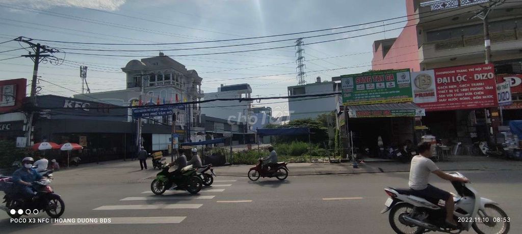 4353048 ảnh đại diện 1