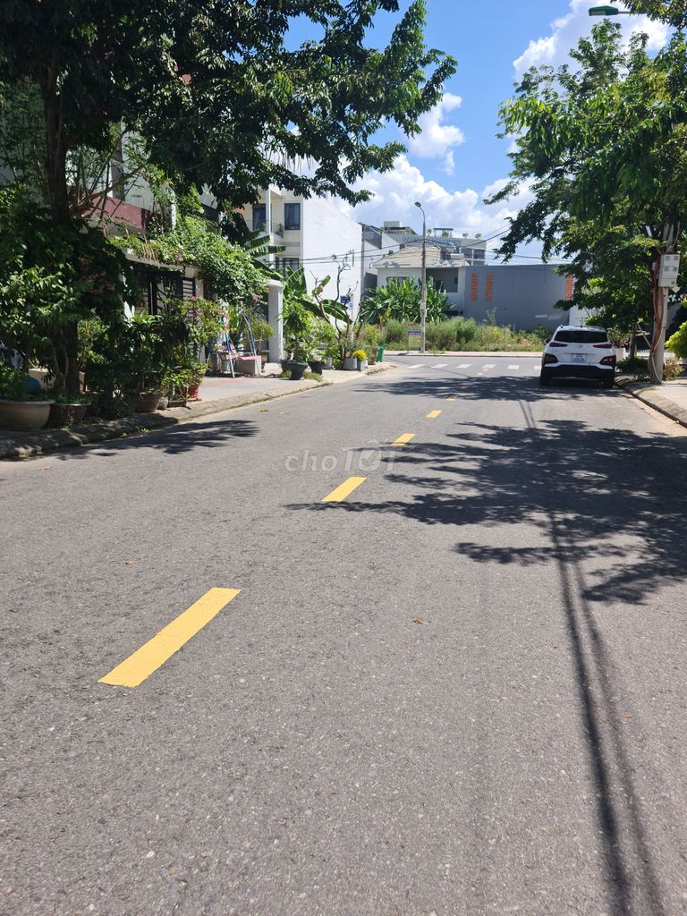4353687 ảnh đại diện 1