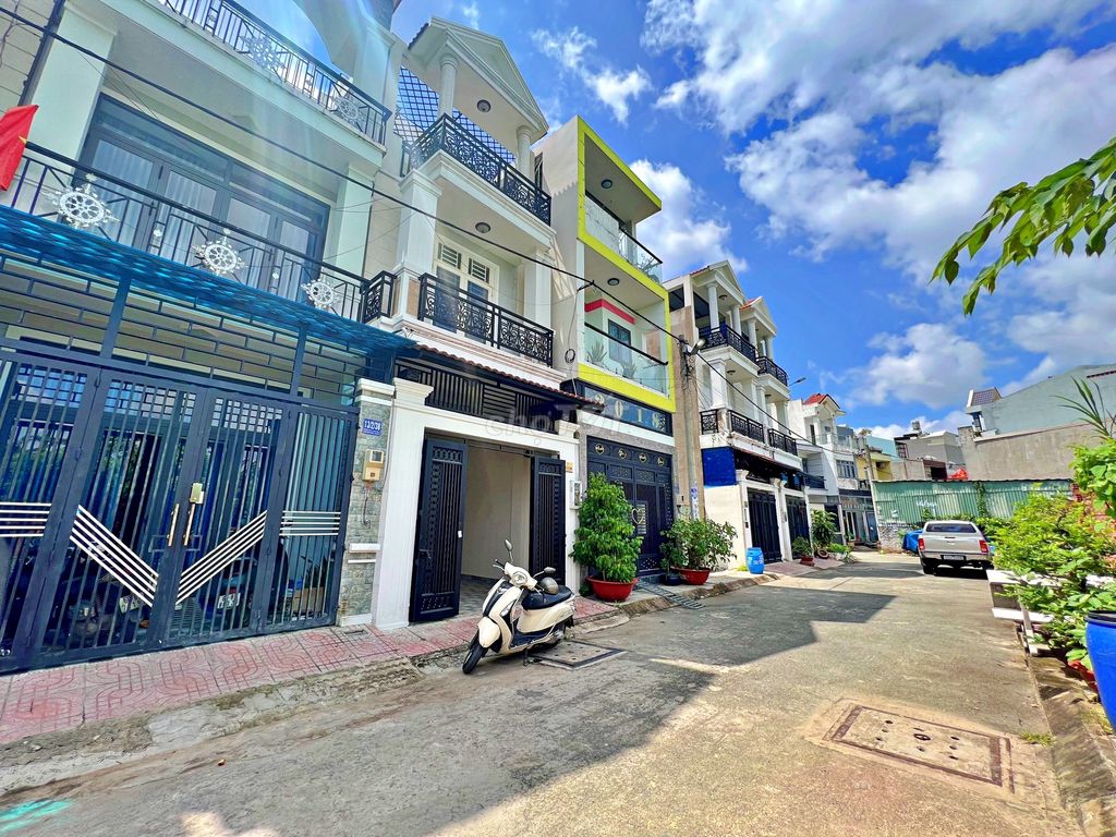 4360927 ảnh đại diện 1
