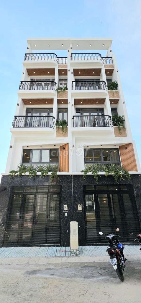 Nhà Mới Giáp Quận Tân Phú Dt(4×17)Đúc 5 Tấm 1 Lửng 3 Lầu Đường Nhựa 8M