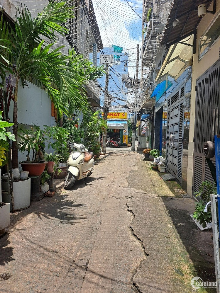 Tân Bình Giáp Quận 10, Gần Trung Tâm Saigon, Khu An Ninh Lịch Sự