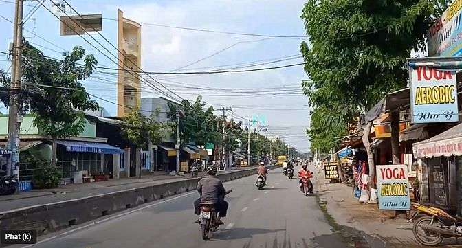 Cần Bán Gấp Nhà Mt Nguyễn Thị Sóc. Gần Chợ Đầu Mối