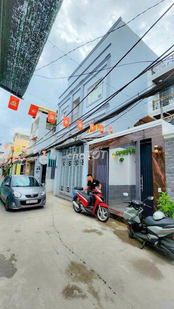 Nhà Phố Đẹp Lung Linh Hxh Huỳnh Tấn Phát, Quận 7, 100M2, 2Tỷ590Tr