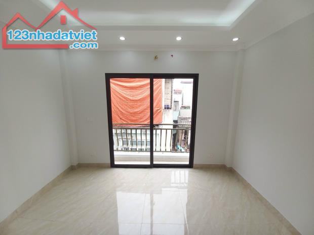 4412238 ảnh đại diện 1