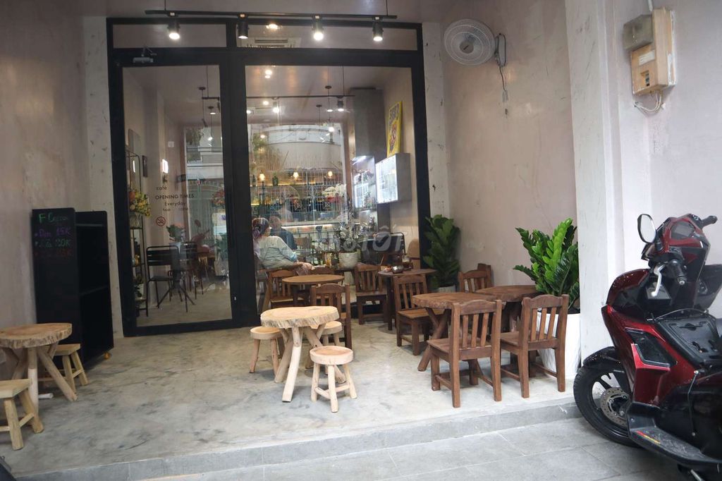 Sang Quán Cafe