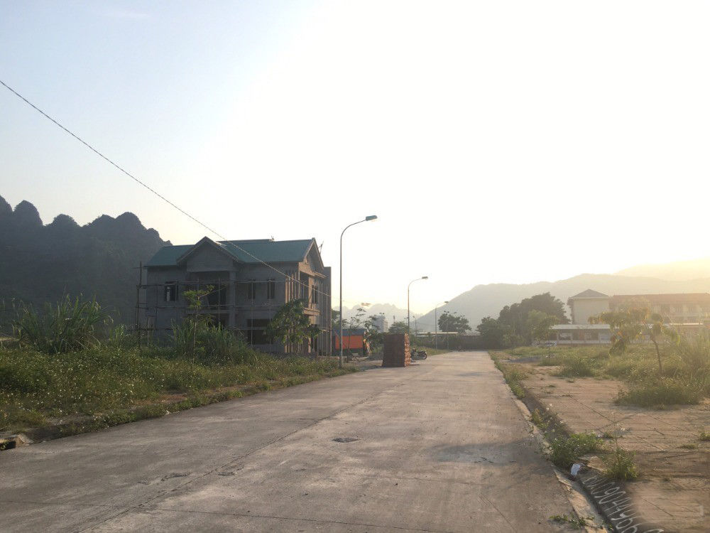 Đất Suối Nóng Quang Hanh 2700M2 – Đường 10M – 35 Tỷ.