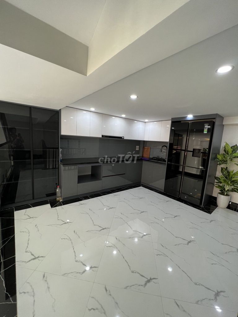 4454130 ảnh đại diện 2