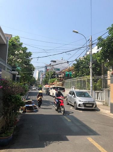 Hot 25 Tỷ! Bán Biệt Thự Góc 2Mt Lam Sơn P6 Bình Thạnh (7X15M) 5 Lầu