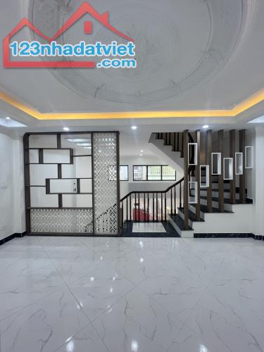 4471119 ảnh đại diện 2