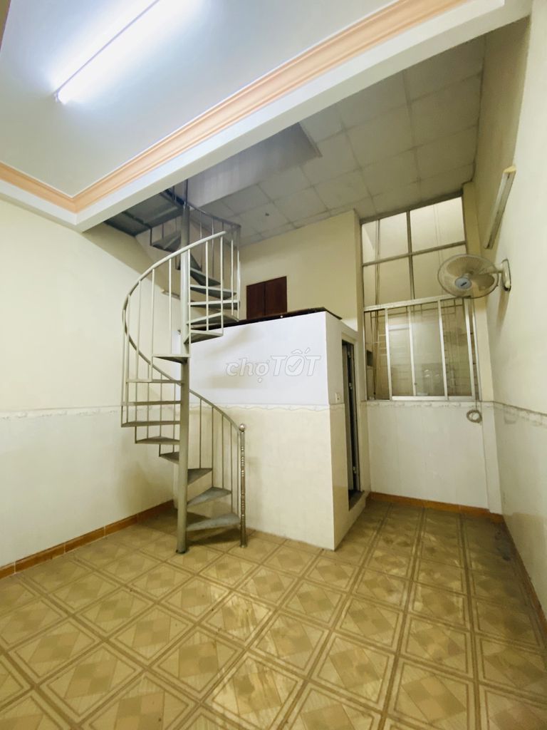 4483684 ảnh đại diện 2