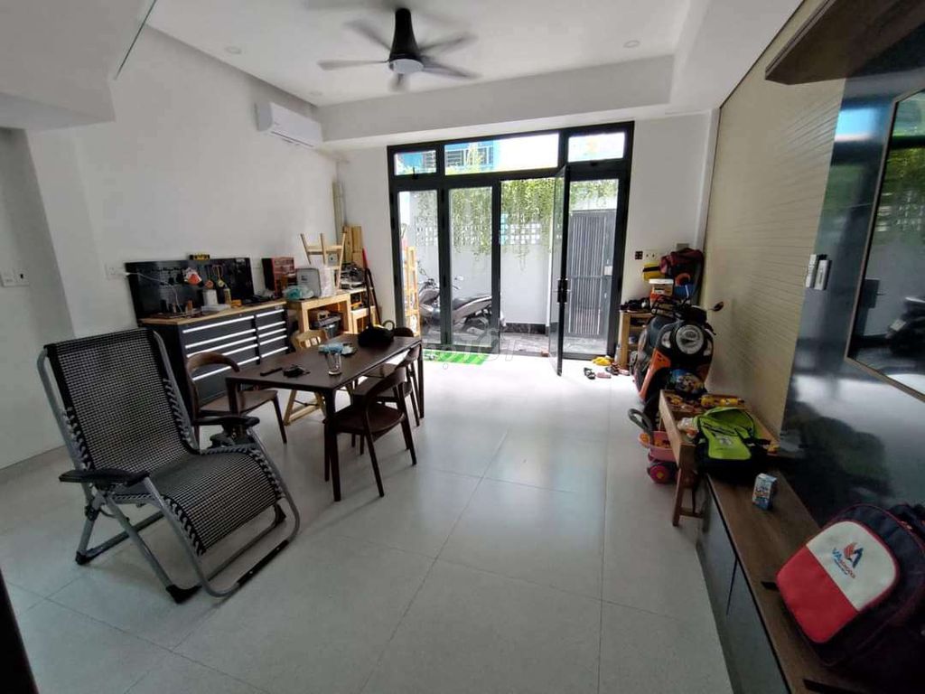 4489345 ảnh đại diện 1