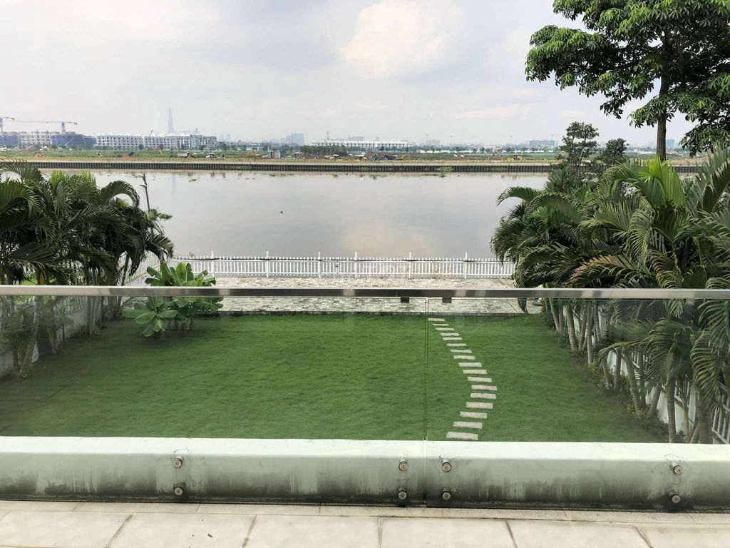 Biệt Thự 700M2 , Mặt Tiền Sông Sài Gòn.