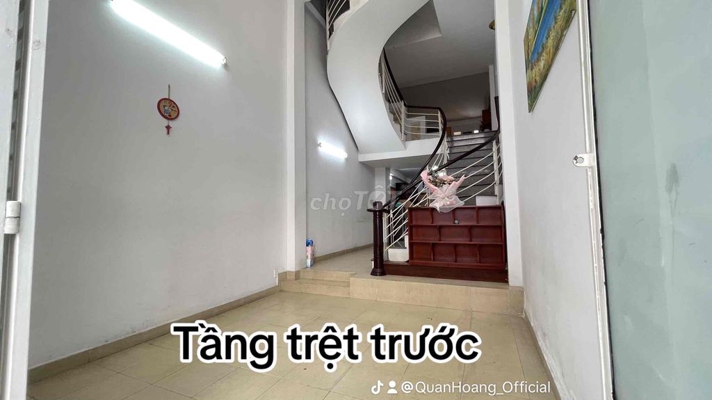 Cho Thuê Nhà Hẻm Ba Gác 4M Phan Chu Trinh P24 Bình Thạnh/ 5Phong Ngủ
