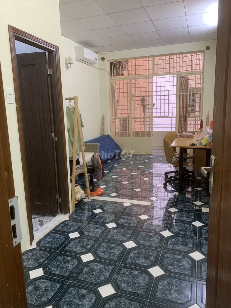 4531553 ảnh đại diện 1
