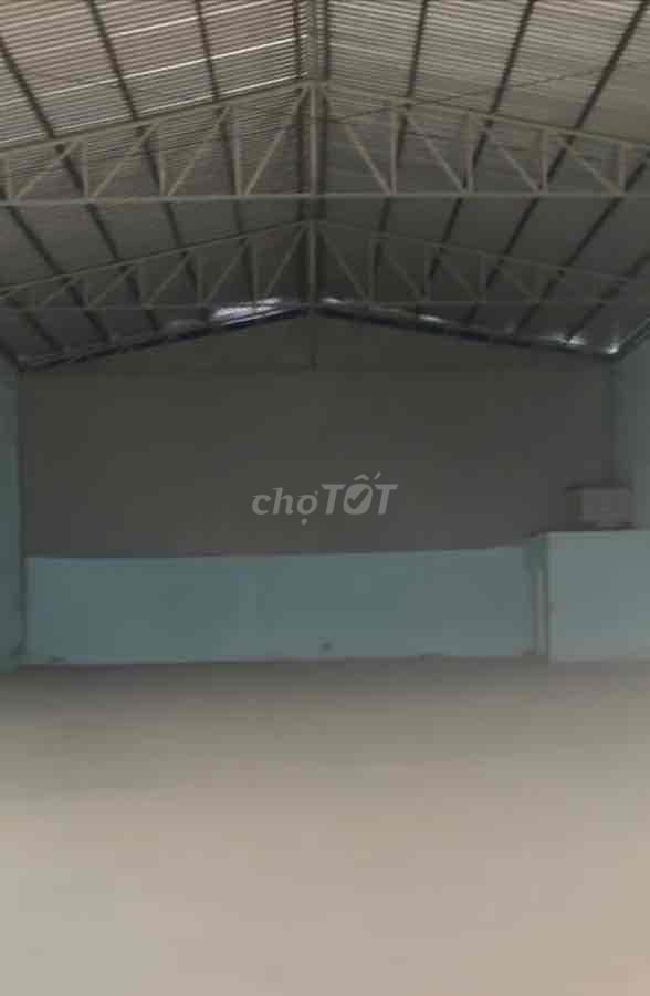 Cho Thuê Kho Xưởng. Dt 400M2. Đường Xe Công. Quận 6.