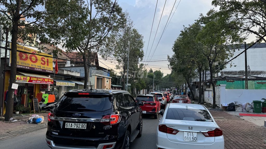 4536239 ảnh đại diện 1