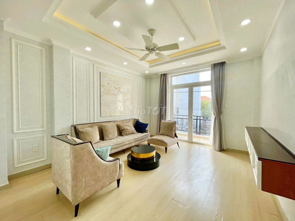 4537561 ảnh đại diện 1