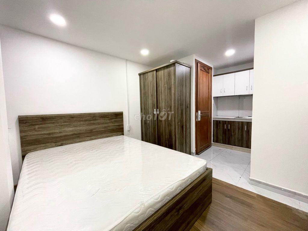 4545240 ảnh đại diện 1