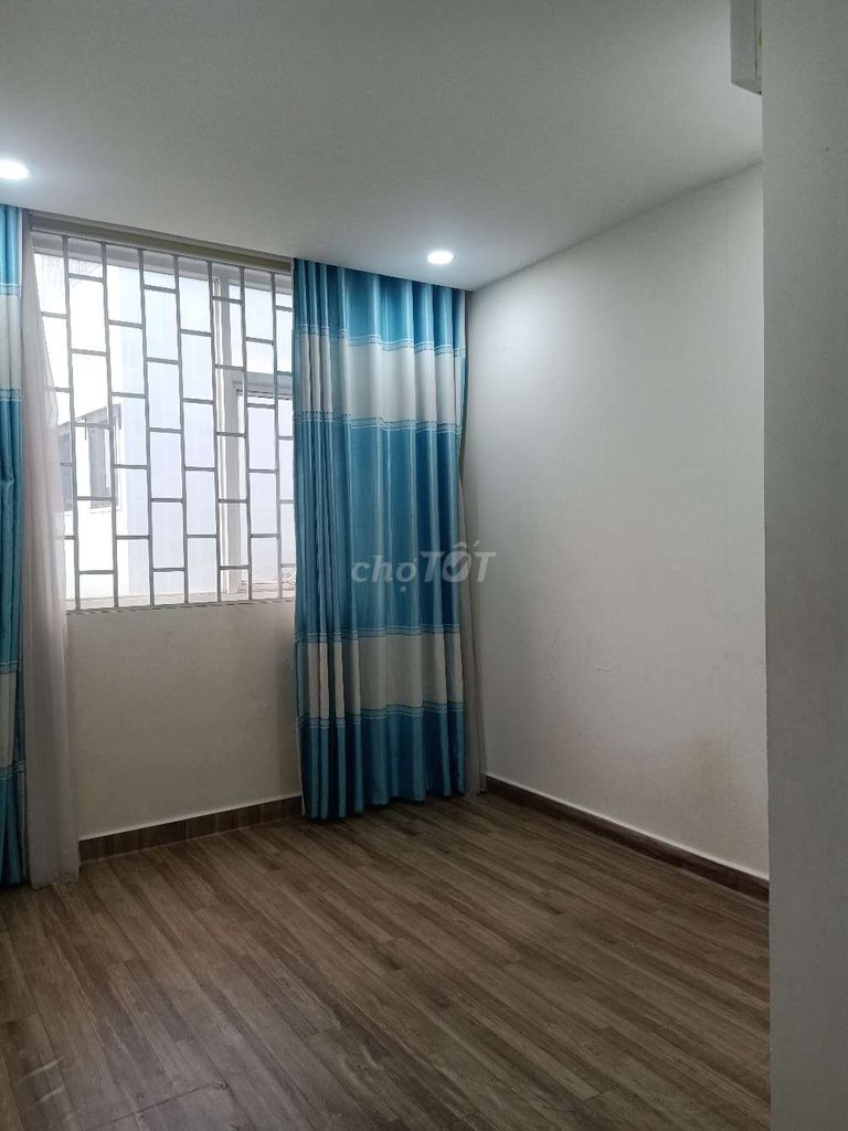 4548917 ảnh đại diện 2