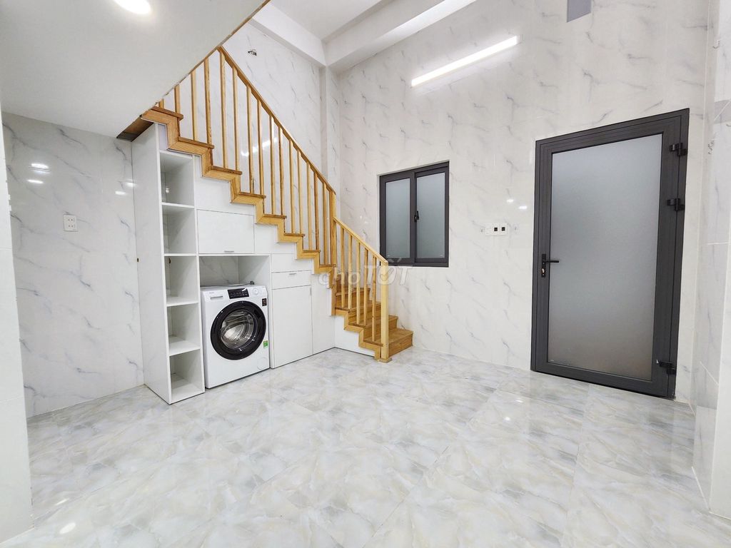 4548913 ảnh đại diện 1