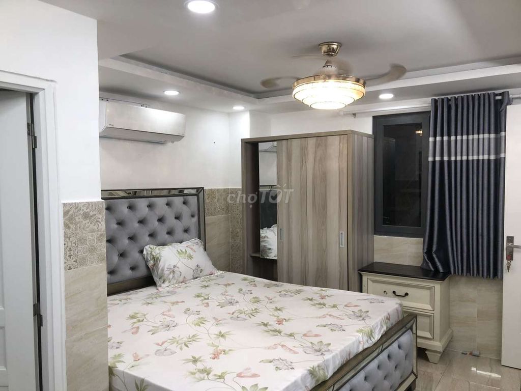 4555349 ảnh đại diện 1