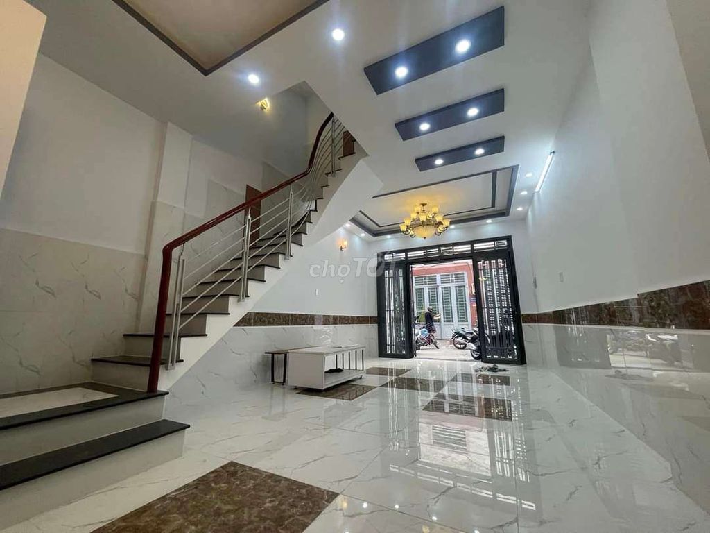 4566354 ảnh đại diện 1