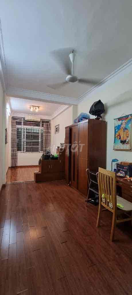 4573549 ảnh đại diện 2