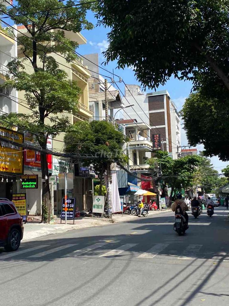 17 Triệu💥Mbkd Đường D5 - Ngay Nguyễn Gia Trí ( Quận Bình Thạnh )