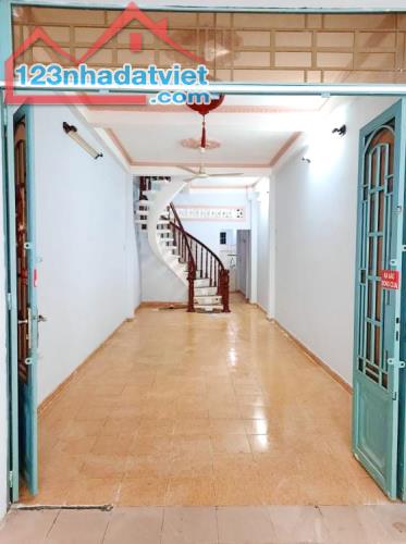 4587999 ảnh đại diện 1