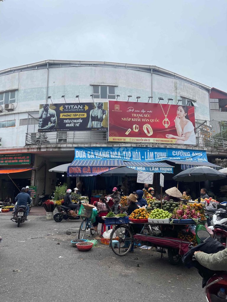 Bán Nhà Mặt Chợ Phố Cổ Ngọc Lâm Long Biên Kinh Doanh Vip 66M 3T 16 Tỷ