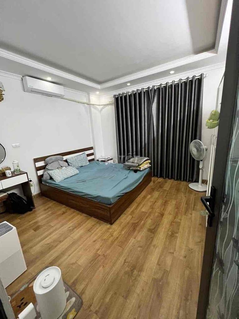 4593538 ảnh đại diện 2