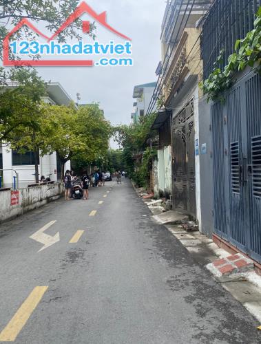 4616321 ảnh đại diện 1