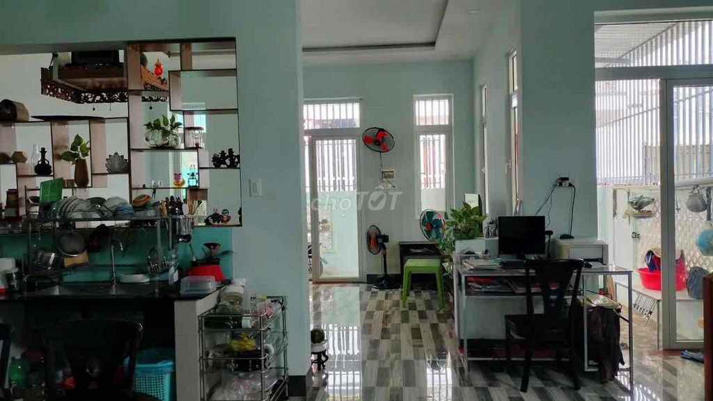 Nhà C3 Phan Thiết 140M² - Lương Văn Năm