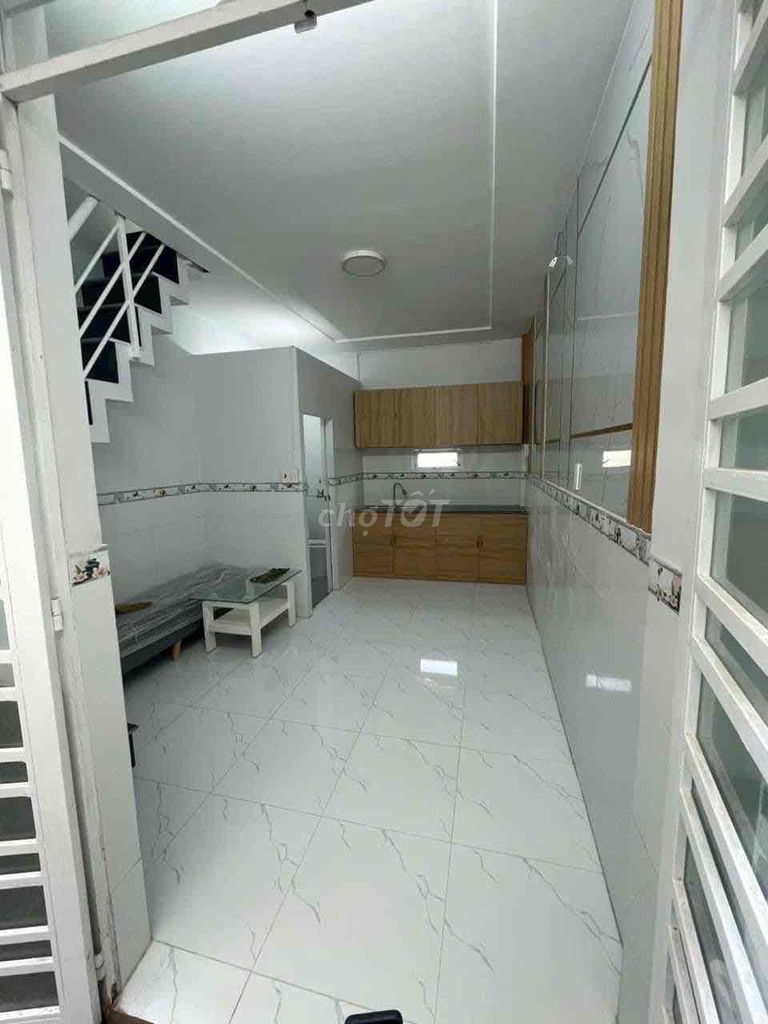 4624096 ảnh đại diện 1