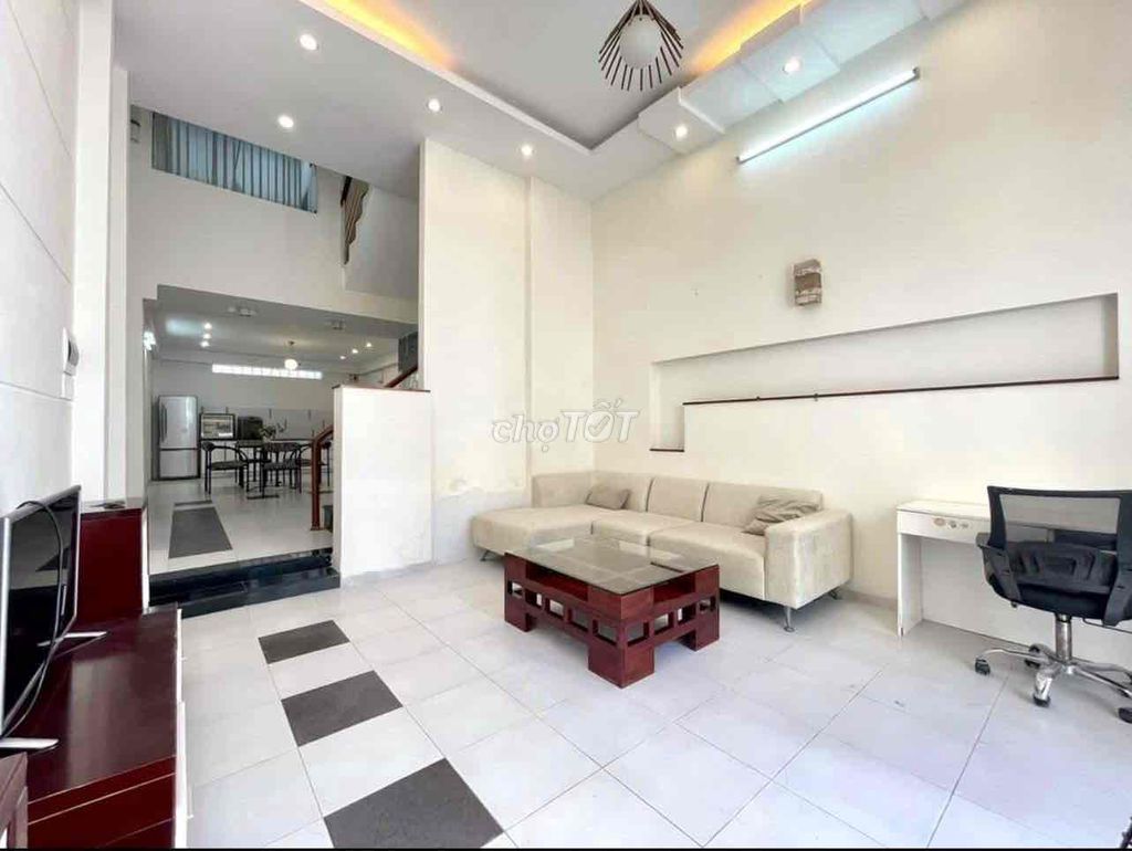 4633672 ảnh đại diện 1