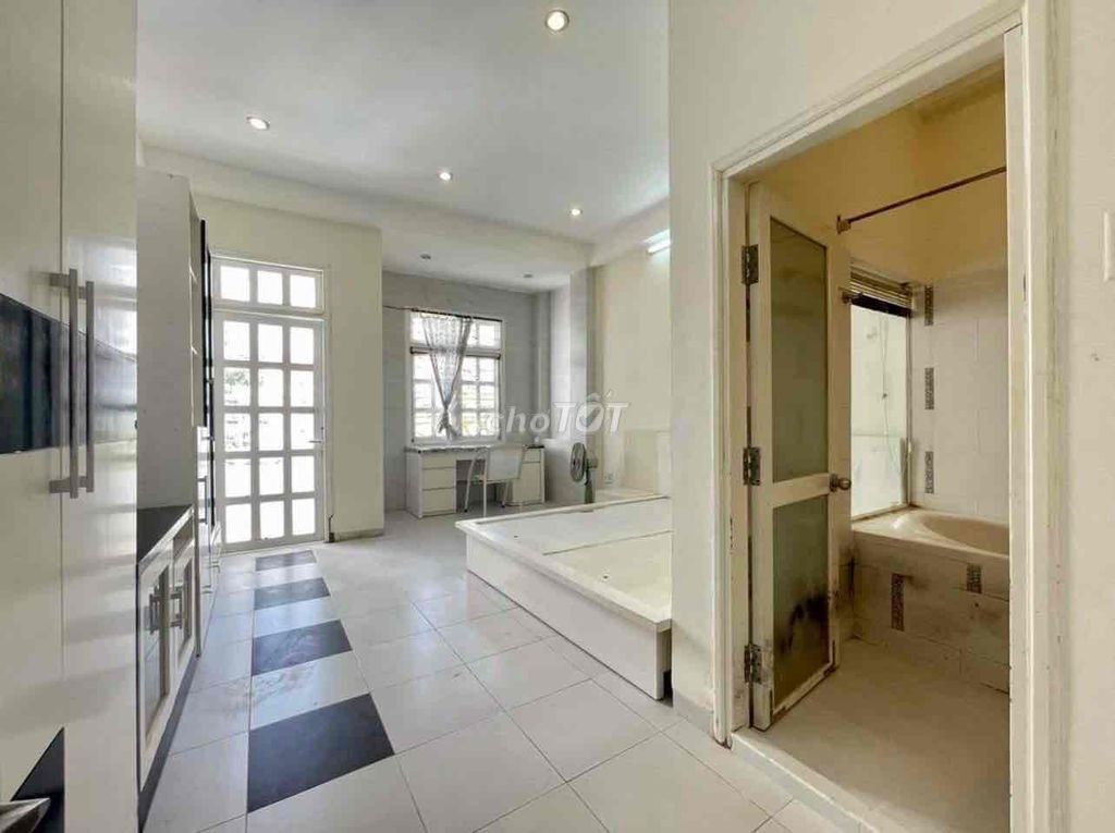 4633672 ảnh đại diện 2