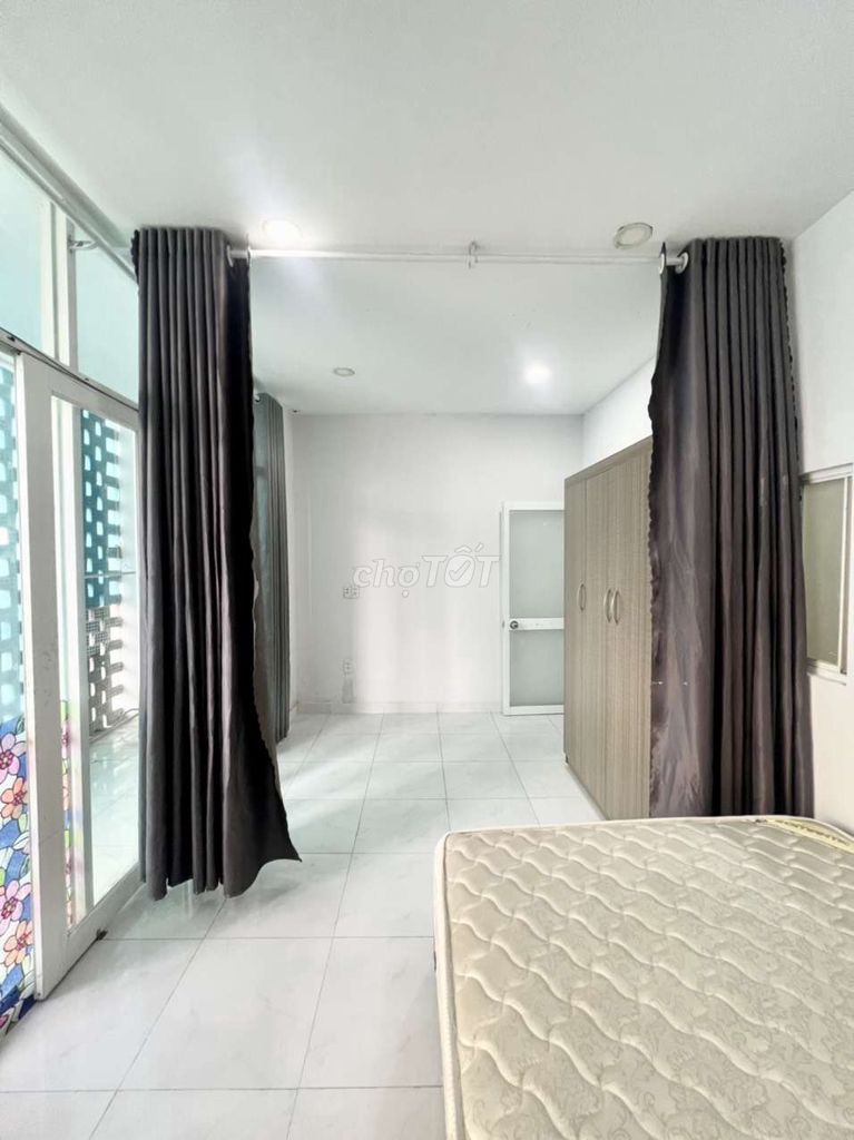 4635402 ảnh đại diện 2