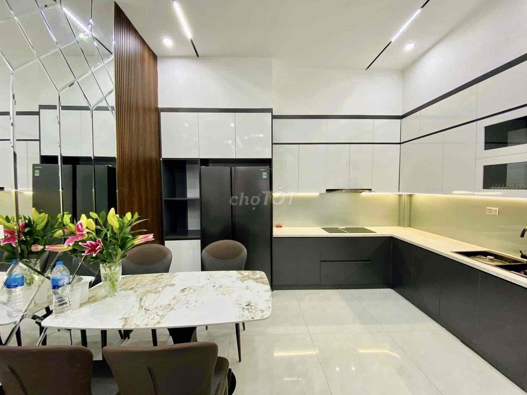 4638363 ảnh đại diện 2