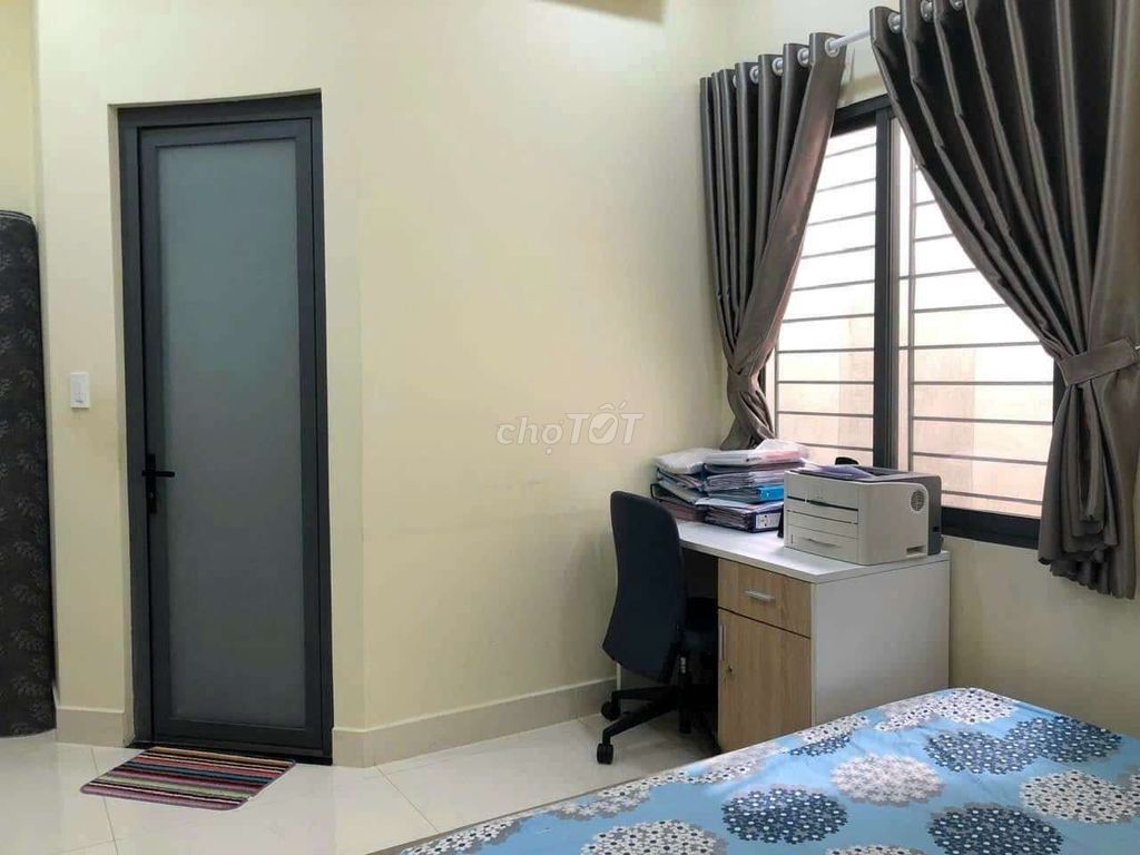 4642029 ảnh đại diện 1