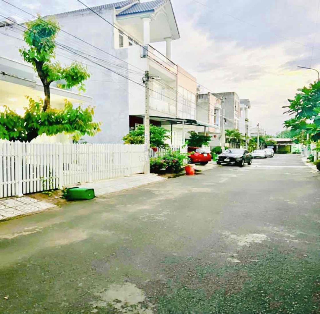 4645787 ảnh đại diện 1