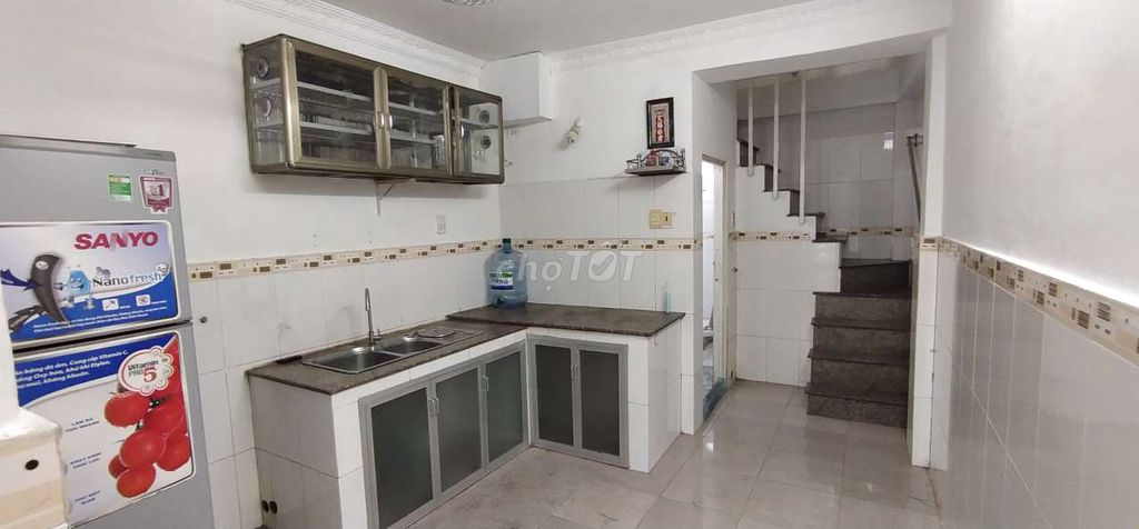 4644077 ảnh đại diện 1
