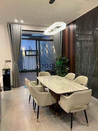 4646073 ảnh đại diện 1