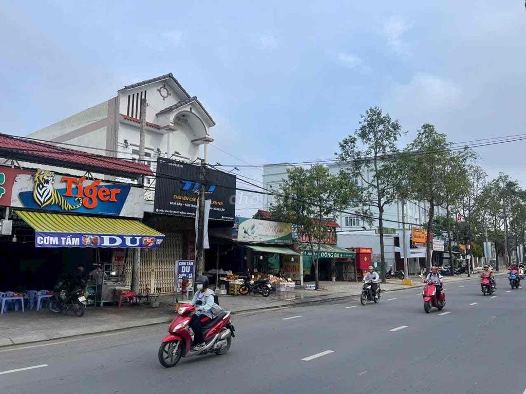 Nhà Thuê Mặt Tiền Nguyễn Văn Cự Đoạn Đại Học Y Dược Ct 5X30