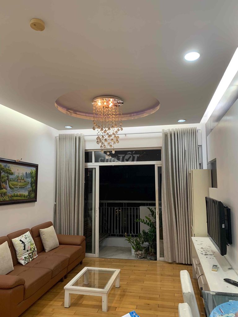 4643049 ảnh đại diện 1