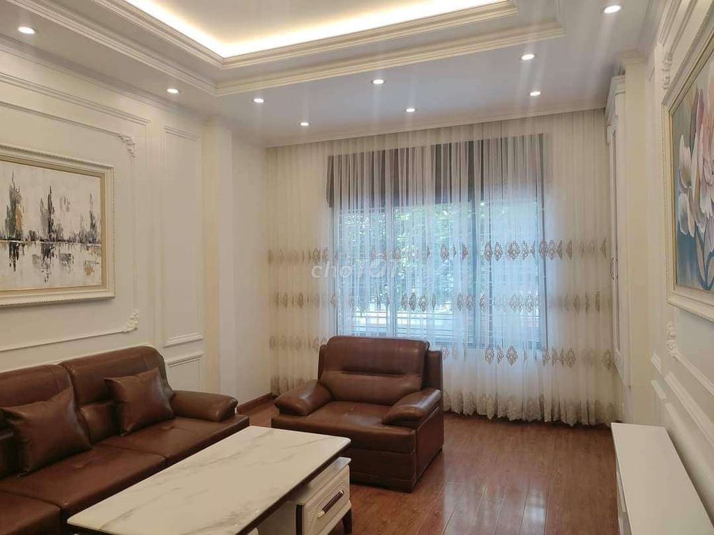 4648730 ảnh đại diện 1
