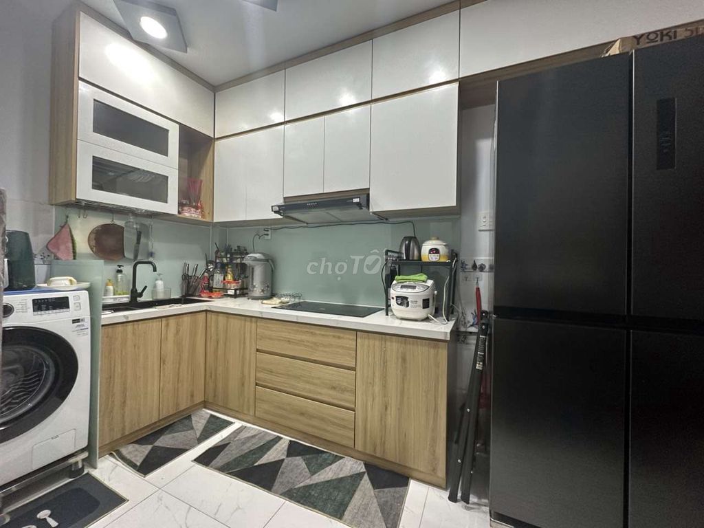 4648230 ảnh đại diện 1