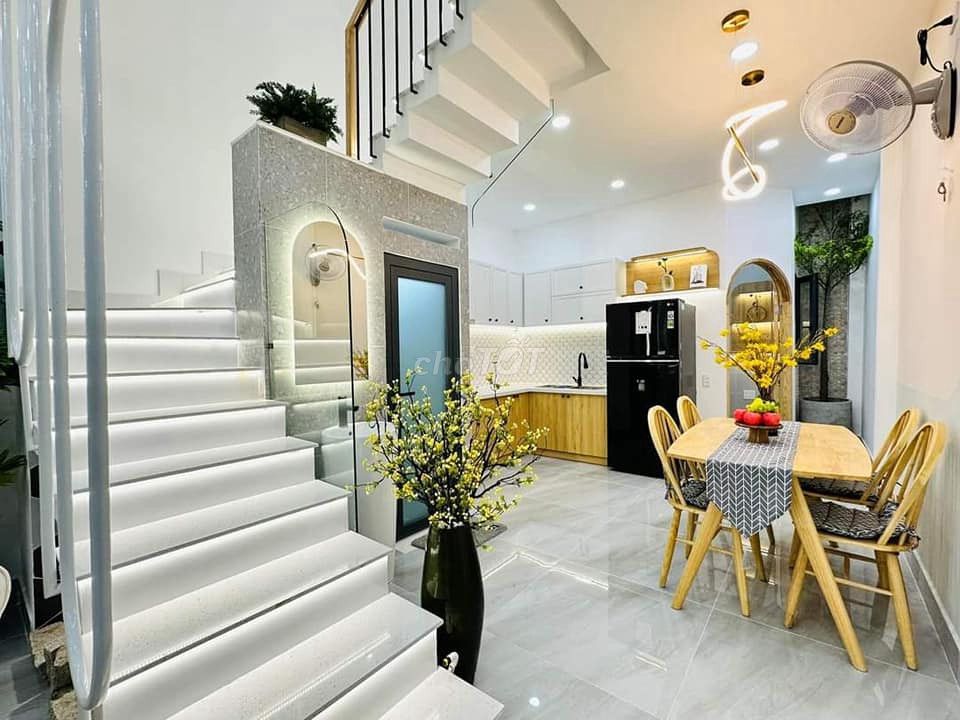 4648114 ảnh đại diện 1