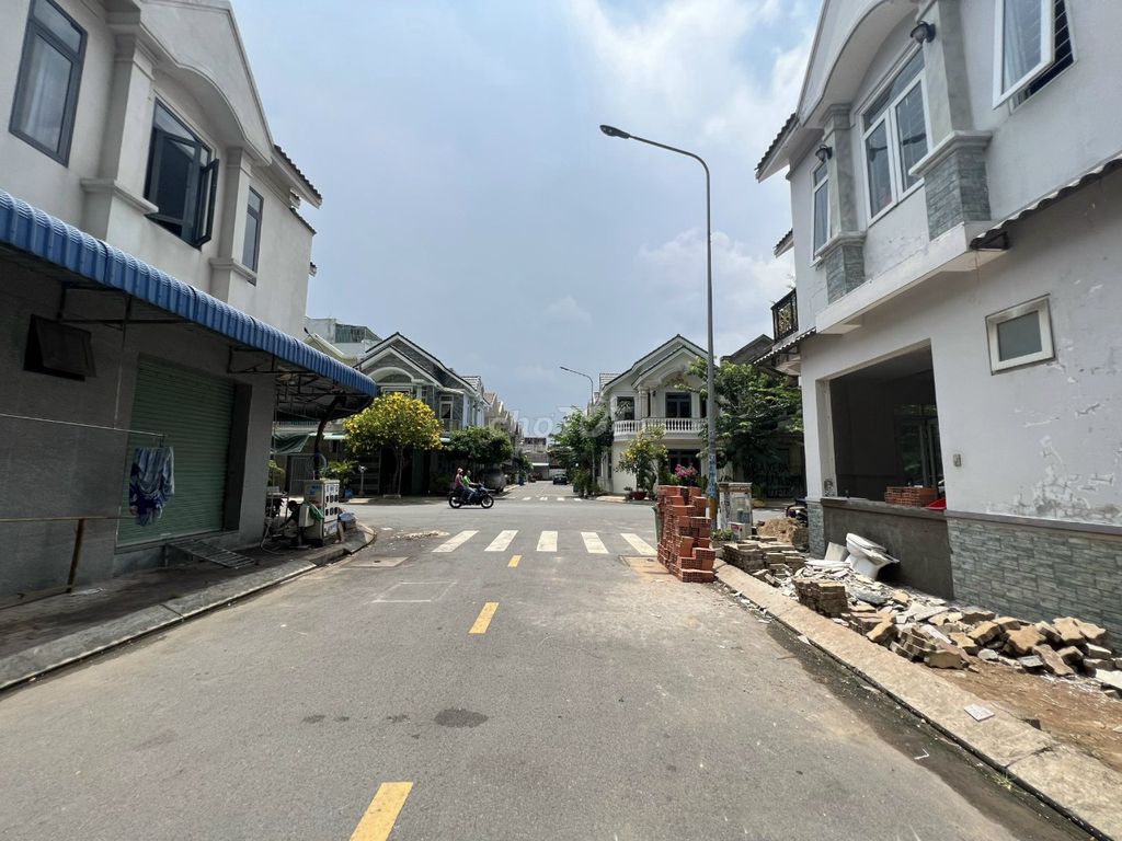 4648369 ảnh đại diện 2