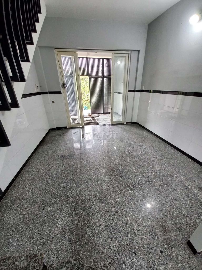 4648986 ảnh đại diện 2