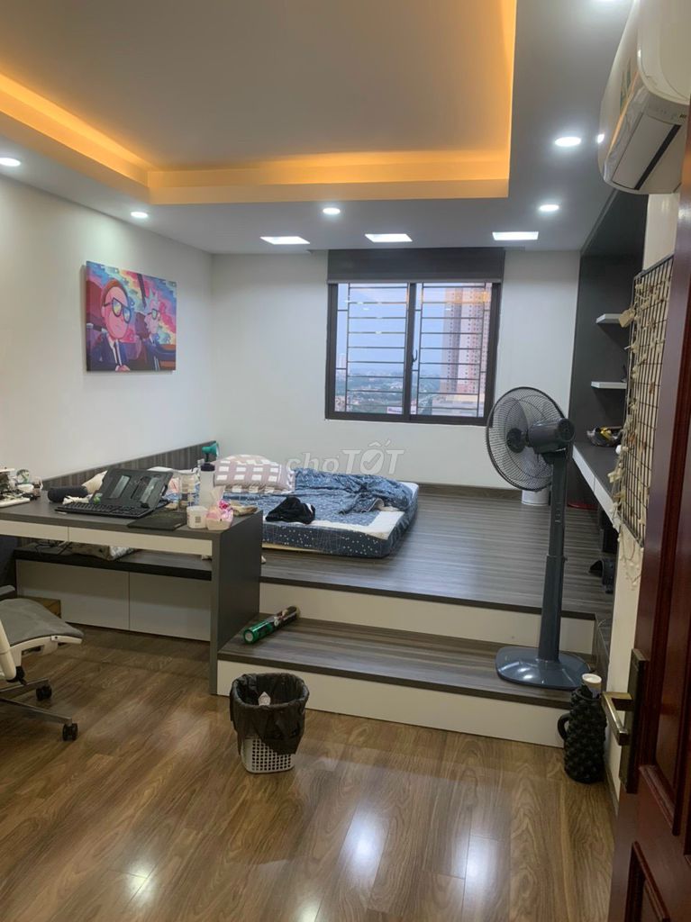 4648375 ảnh đại diện 1